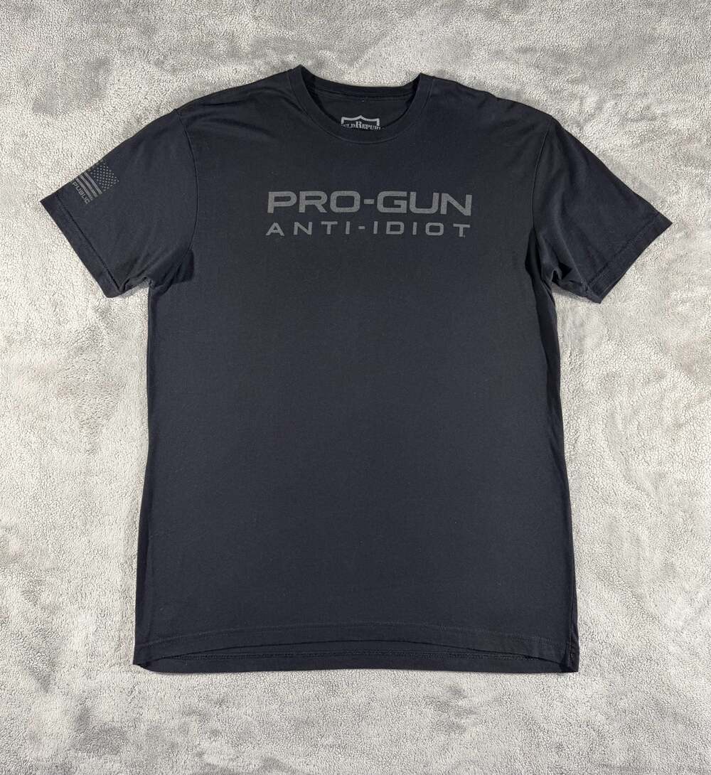 Shield Republic Pro-Gun Anti-Idiot Super Soft Graphic T-Shirt Black Size L